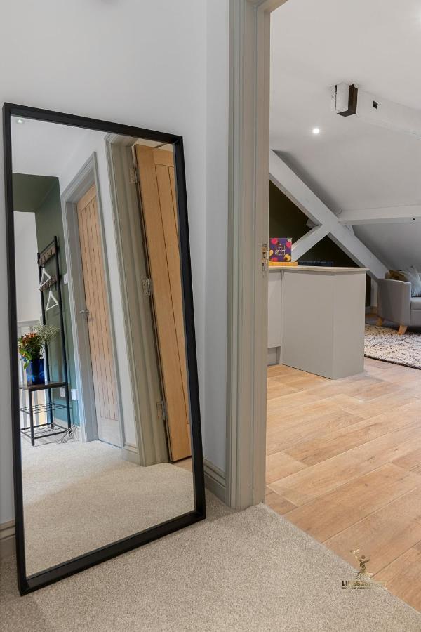 Luxe Courtyard Apartment For 4 Near Exeter City Centre Luaran gambar